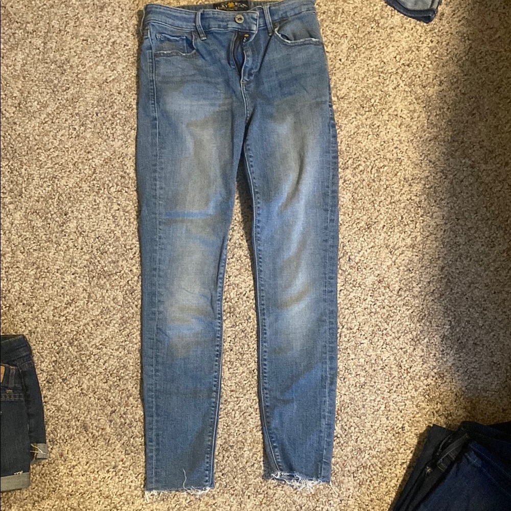Raw hem Lucky Brand skinny Jean